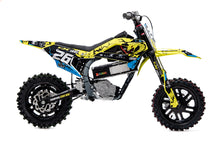 Load image into Gallery viewer, 2026 Cobra CX3e
