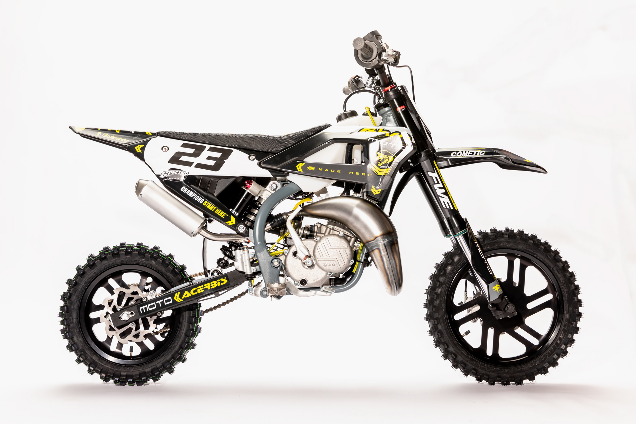 Howl Network Mitten Cobra Dogs L ミトン Howl Network Mitten Cobra